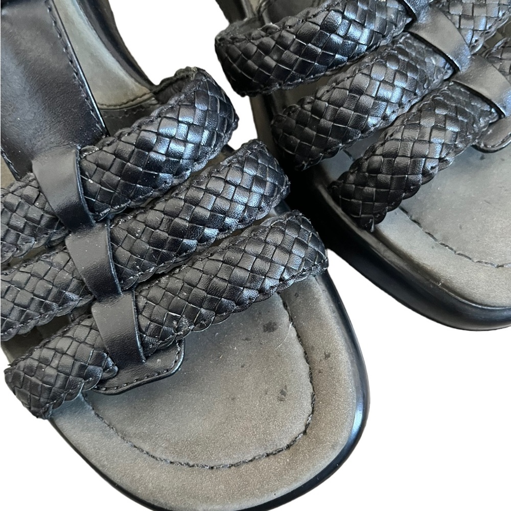 Dansko sandals - Picture 2 of 9